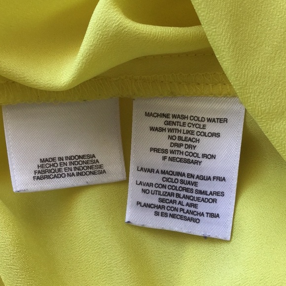 Neon Yellow Zipper Down Blouse - Picture 4 of 5